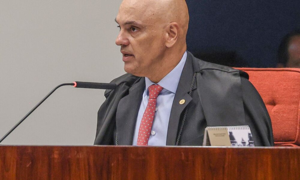 Moraes arquiva investigação contra Bolsonaro no caso Abin Paralela