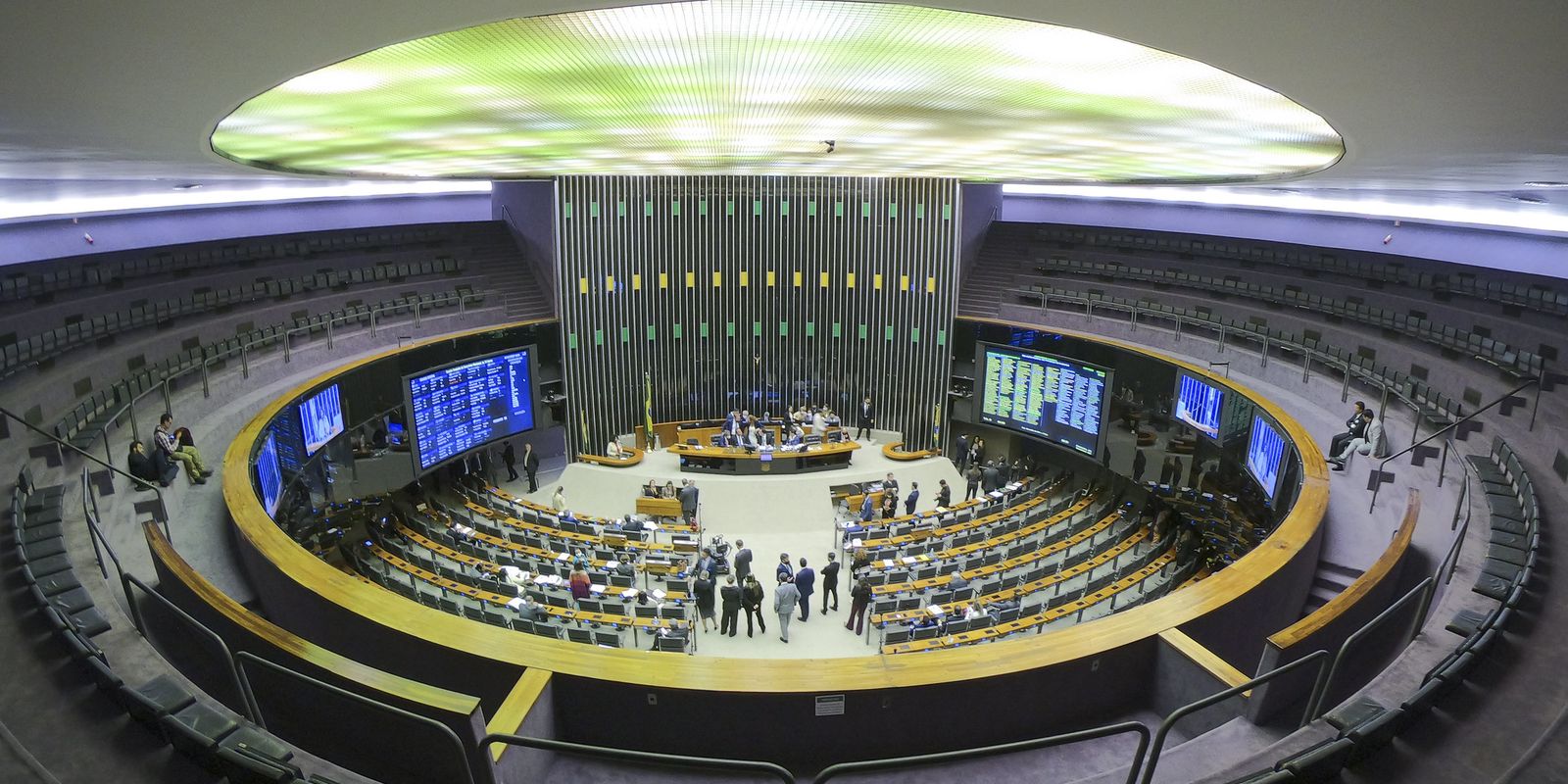 Câmara diz ao STFque não há irregularidades em indicações de emendas