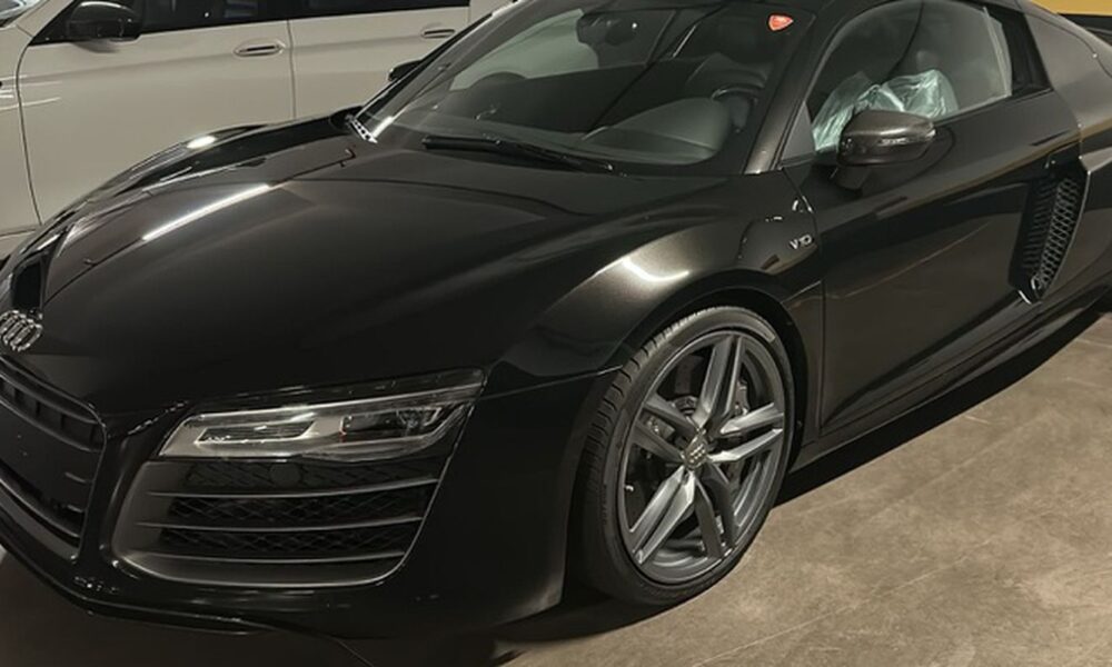 PF apreende carros de luxo em operação contra Careca do INSS